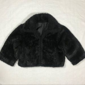 Black 3/4 Sleeve Half Torso Faux Fur Coat